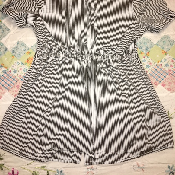Clearance 🛍 Motherhood maternity stripes top. - Picture 5 of 6